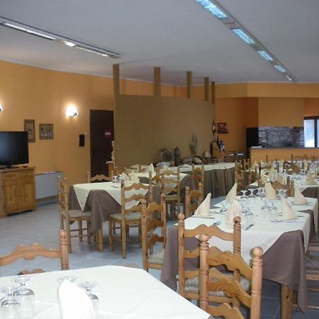 Hotel La Fattoria Camigliatello Silano Exteriör bild